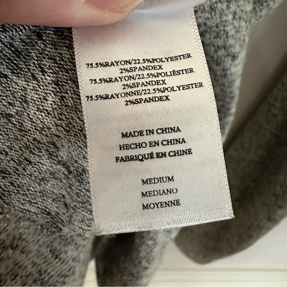 Rails Women’s Long Sleeve Leigh Melange Grey Studded V-Neck Size M GUC - Picture 6 of 8